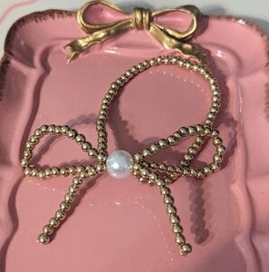 Gold Beaded Bow & Faux Pearl Stretch Bracelet NEW!